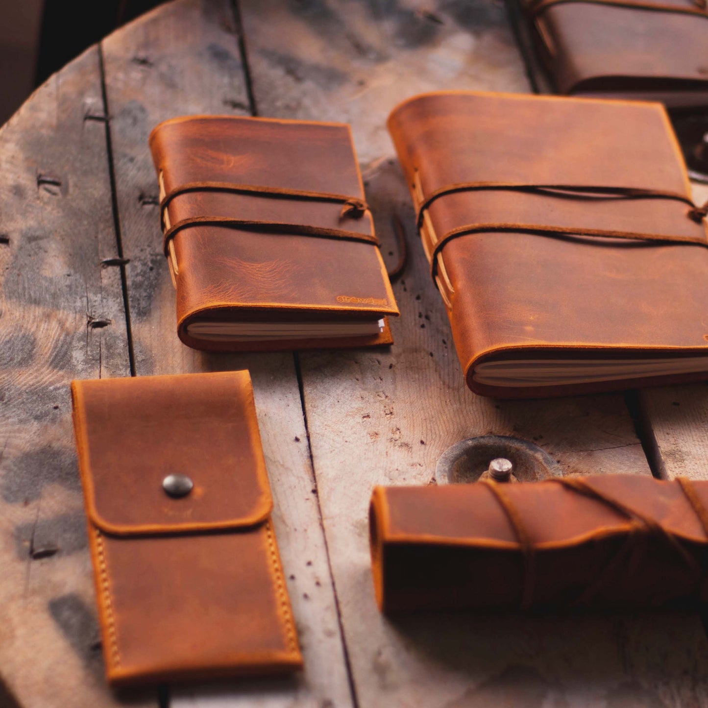 Kalemlik ve Defter Seti (Büyük Defter)