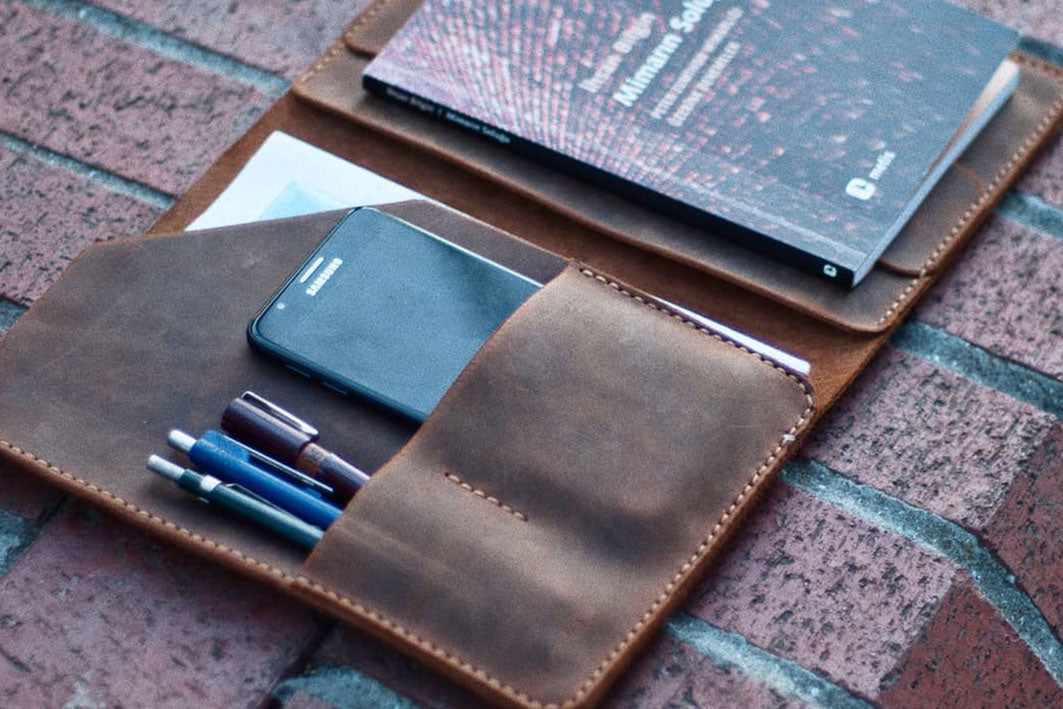 IPAD/MACBOOK KILIF - ORGANIZER