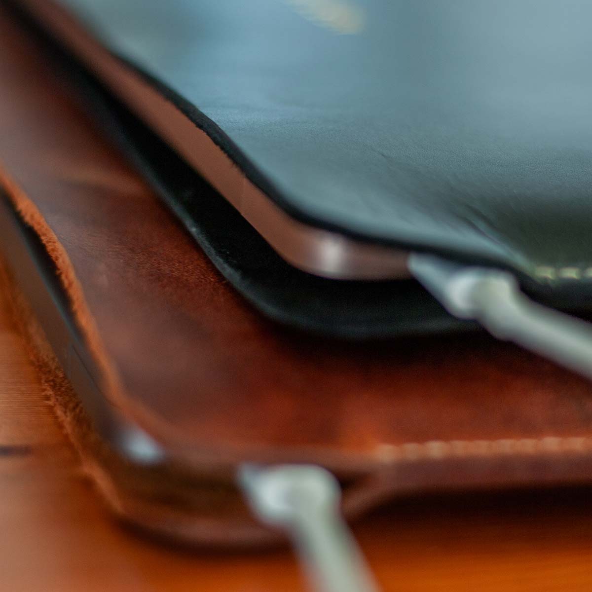 Deri MacBook Kılıfı Çeşitleri 13"/14"/15" Macbook Air ve Macbook Pro