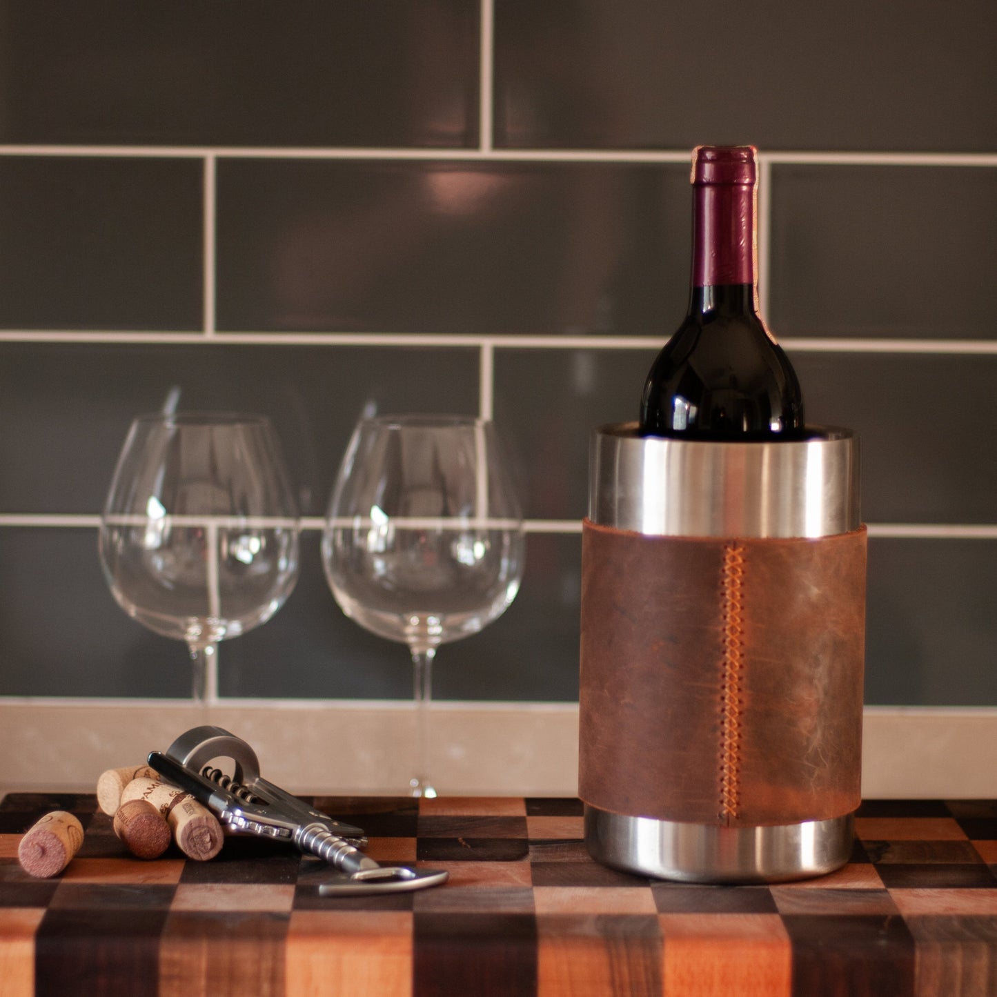 Deri Kaplı Şarap Soğutucu