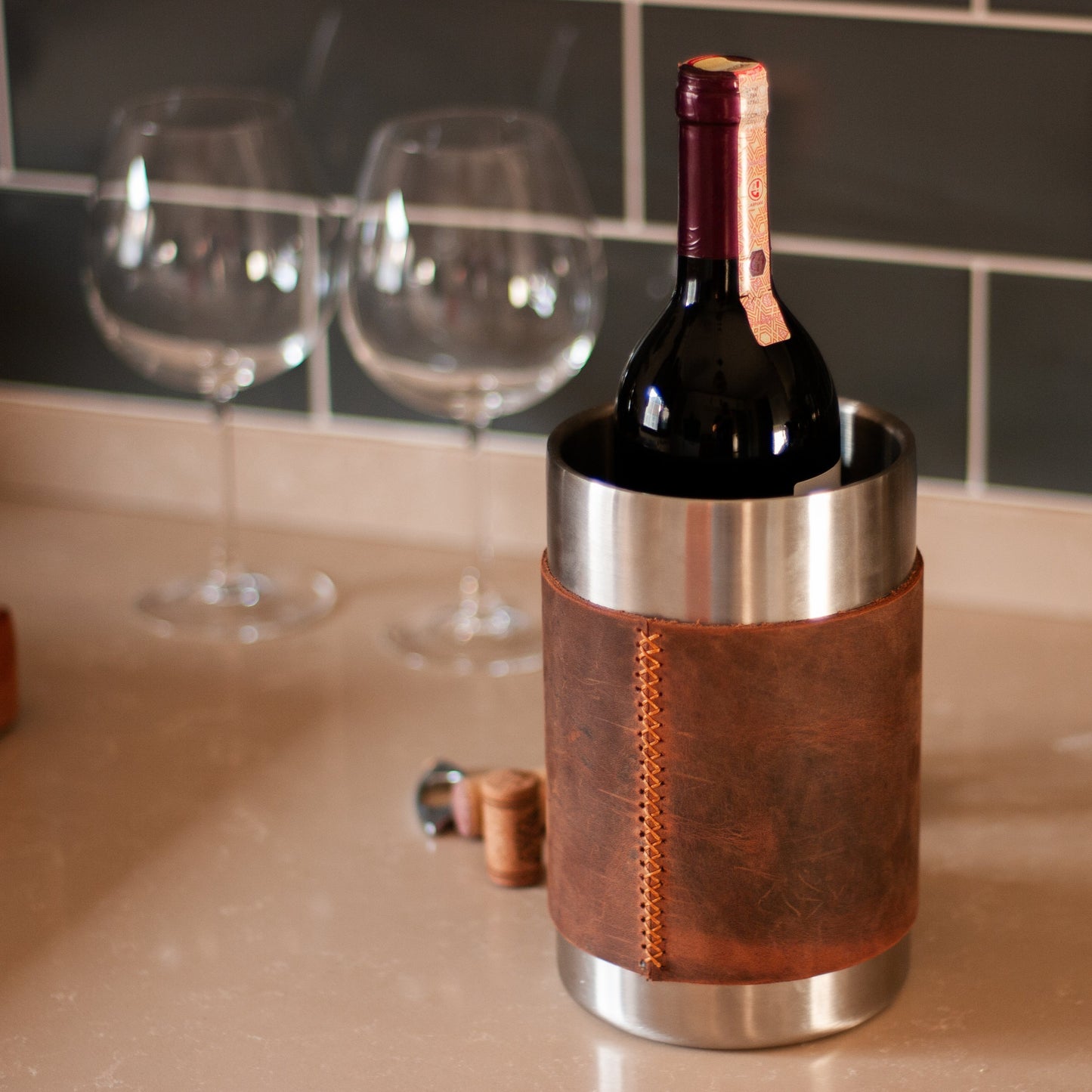 Deri Kaplı Şarap Soğutucu