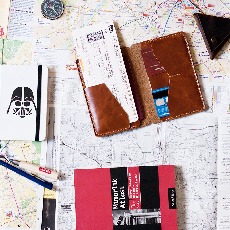 Deri pasaport kılıfı cüzdan